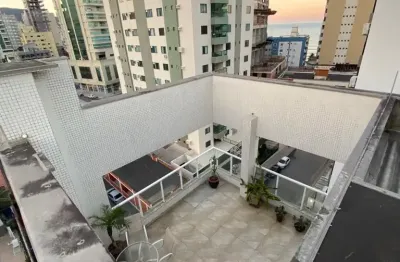 Apartamento duplex no centro de itapema a 80 metros do mar, com projeto aprovado para a parte superior