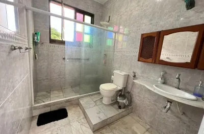 Casa ampla à venda na pituba – ótima localização e potencial comercial  espaçosa casa na pituba com 356m² de área construída em um terreno de 178m², ideal para quem busca conforto, espaço ou até mesmo