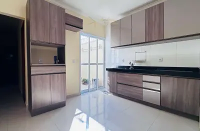 Casa térrea com 70m² com 02 dormitórios jardim monte carlo indaiatuba