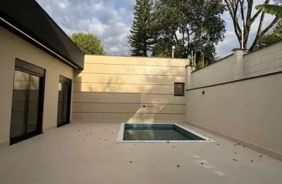 Casa em condomínio fechado com vista para a mata em indaiatuba sp