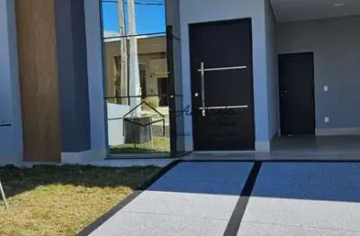 Linda casa térrea nova em condomínio na cidade de indaiatuba sp.