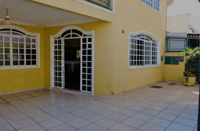 Casa com 3 quartos à venda na QI 7 Conjunto R, Guará I, Guará