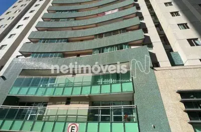 Apartamento no 3&ordm; andar, com 66 m²; de área útil, edifício thomas jefferson