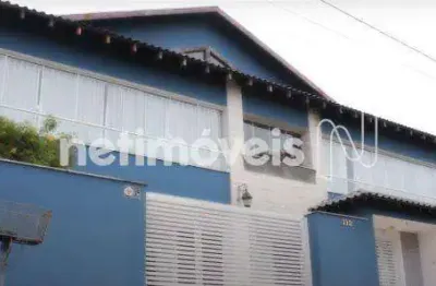 Casa com 4 quartos à venda na Rua Neves, Ponte, Baependi