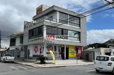 Sala comercial para alugar na Rua Gustavo Bernedt, Cordeiros, Itajaí