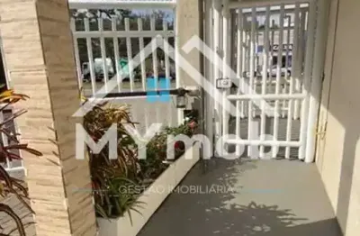 Vendo apartamento - pedra de guaratiba.                                                                                                              compre sem entrada com parcelas de aproximadamente 