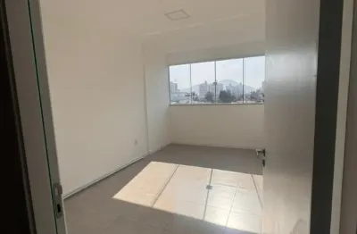 Apartamento com 2 quartos para alugar no Tabuleiro, Camboriú 