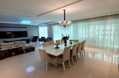 Apartamento Mobiliado com 5 Suítes – Meia Praia | Itapema/SC