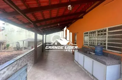 Casa com 4 quartos à venda no Três Barras, Contagem 