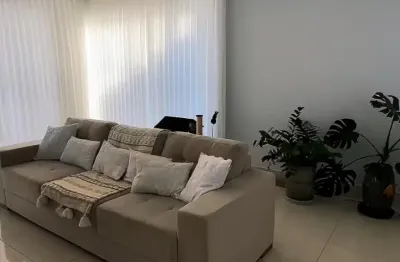 Excelente casa moderna e aconchegante , 300 metros do mar , no melhor lugar do bessa