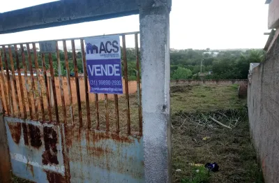 Lote de 360m2 no bairro novo igarapé , em igarapé/mg, murado e alicerce