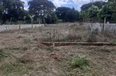 Galpão de 450m2 semi construído em lote de 1000m2 dentro da veterinária /igarapé/mg