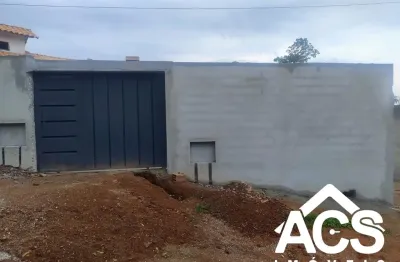 Casa de 02 quartos em matheus lemes/mg,excelente para família