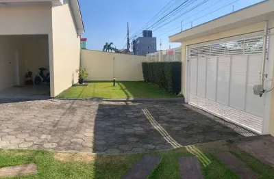 Casa com 2 quartos à venda na Rua Paulo Luís Gomes, Oficinas, Tubarão