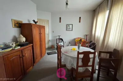 Apartamento com 2 quartos à venda na Avenida José Acácio Moreira, Morrotes, Tubarão