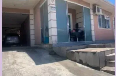 Casa com 2 quartos à venda no Areias, São José 