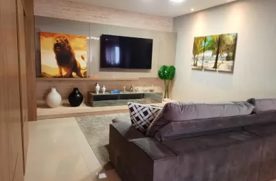 Quadra mar mobiliado e decorado pronto para morar,poucos passos do mar !!