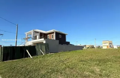 Terreno em condomínio fechado à venda na Rua Tulipas, Ogiva, Cabo Frio