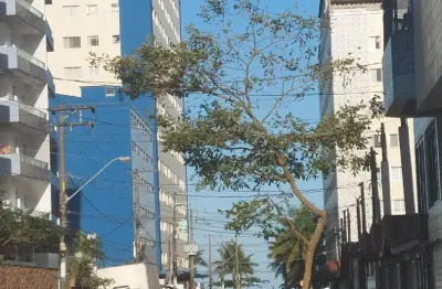 Lindo apartamento reformado, próximo ao novo shopping vila mar
