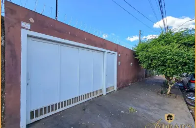 Casa para Venda em Barretos, São Judas Tadeu, 3 dormitórios, 1 suíte, 1 banheiro, 4 vagas