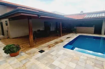 Casa para Venda em Barretos, City Barretos, 3 dormitórios, 2 suítes, 2 banheiros, 4 vagas