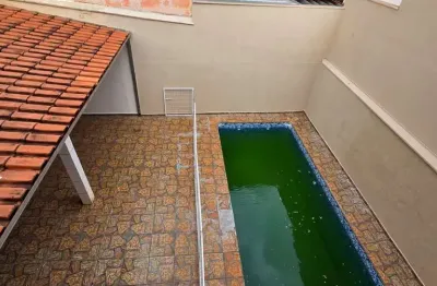 Casa para Venda em Barretos, Jardim Ramos, 3 dormitórios, 1 suíte, 2 banheiros, 3 vagas