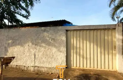 Casa para Venda em Barretos, Nadir Kenan, 2 dormitórios, 1 banheiro, 3 vagas