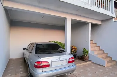 Excelente casa no jardim santo amaro. fica a 2 minutos do shopping cidade. tudo perto!