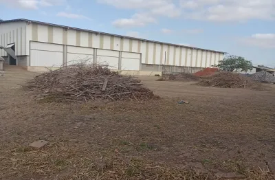 Terreno para industria no bairro cajuru. apenas 5 min. da castelo branco. grande potencial de valorização.