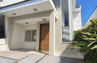 Lindo sobrado com 3 suítes no condomínio golden park residence 2.  região bastante valorizada, fácil acesso.