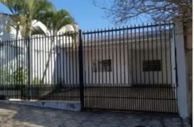 Oportunidade! casa no jardim napoli perto de tudo. amplo quintal.