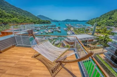 Apartamento alto padrão, no térreo, com vista para a marina. saco da ribeira em ubatuba.