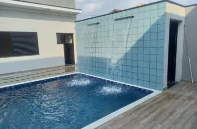Casa no condomínio ibiti do paço. 3 suítes e piscina com cascata.  cond. e iptu inclusos no valor.