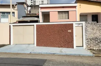 Casa com 3 quartos, suíte, com mobília ,na vila carvalho próximo ao carrefour.