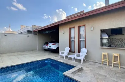 Casa com 3 suítes e piscina a venda no jardim murayama em mogi mirim