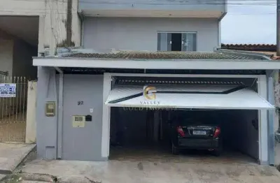Sobrado com 3 dormitórios à venda, 205 m² por r$ 742.000,00 - villa branca - jacareí/sp