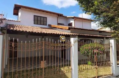 Sobrado com 4 dormitórios à venda, 239 m² por r$ 848.000,00 - jardim santa maria - jacareí/sp