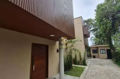 Sobrado com 3 dormitórios à venda, 206 m² por r$ 2.250.000 - camburi - são sebastião/sp