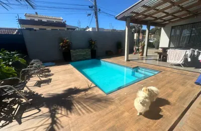 Casa com edícula e piscina aquecida à venda – parque são paulo, 3 dormitórios, sendo 1 suíte.