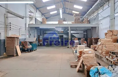 Galpão no bairro jordanópolis, são bernardo do campo com entrada para caminhão e estacionamento