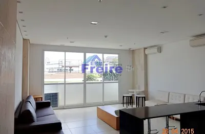 Sala com varanda e ar-condicionado, próxima ao Hospital de Urgência de SBC!