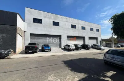 Ponto comercial para alugar na Rua Professor Sussumu Mori, Braz Cubas, Mogi das Cruzes