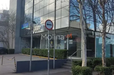 Ponto comercial para alugar na Rua Doutor Ricardo Vilela, Centro, Mogi das Cruzes
