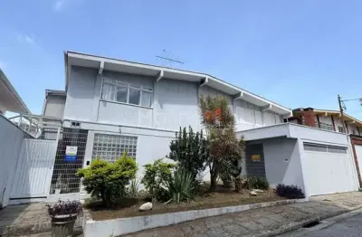 Casa com 4 quartos à venda na Rua Professor Rodolpho P. J. Mehlmann, Vila Oliveira, Mogi das Cruzes