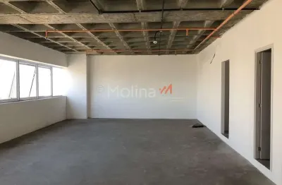 Sala comercial para alugar na Avenida Vereador Narciso Yague Guimarães, 1145, Jardim Armênia, Mogi das Cruzes