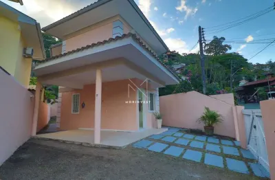 Casa com 3 quartos à venda na Rua Jornalista Carlos Vilhena, 561, Piratininga, Niterói