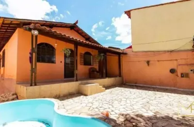 Casa com 3 quartos à venda na avenida desembargador felippe immesi, 169, santa mônica, belo horizonte, 220 m2 por r$ 890.000
