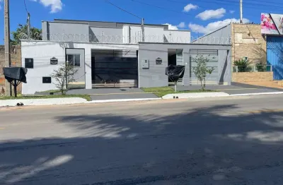 Casa com 3 quartos à venda na Benedito Gonçalves De Araujo, Residencial Flamingo, Goiânia