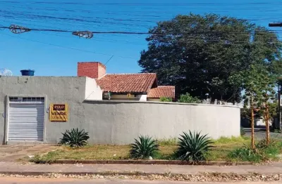 Casa com 3 quartos à venda na B, Jardim Santo Antônio, Goiânia