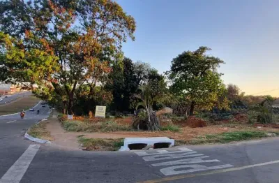 Área/lote comercial cabeça de quadra 3.218,20m²  no jardim bela vista - aparecida de goiânia